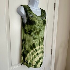 Studio West Lightweight Green Tie Dye Oversized Tank Top
